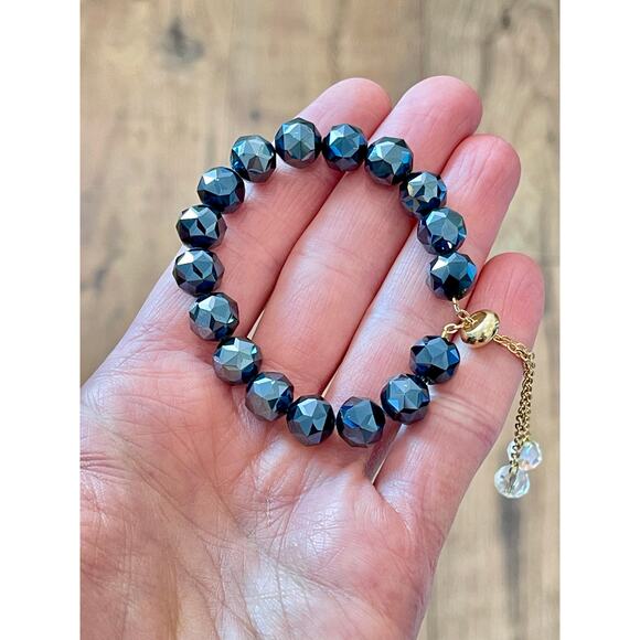 Black Swarovski Beaded Bracelet - Picture 10 of 12